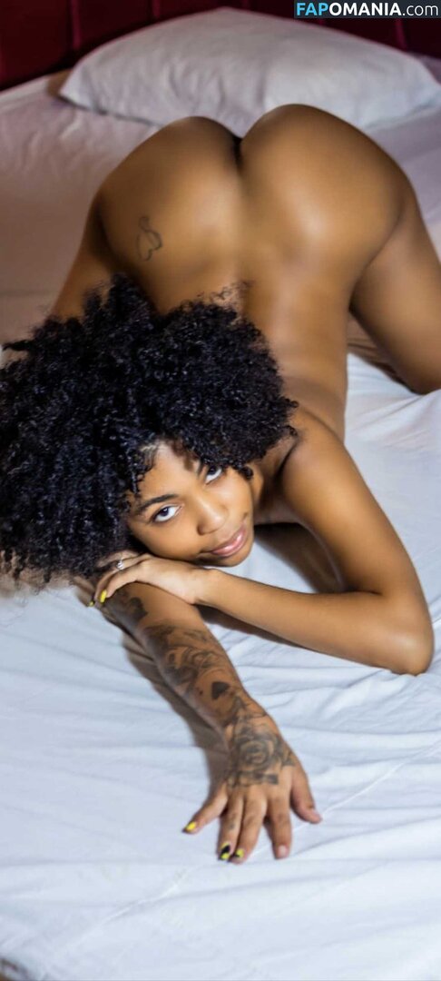 Pretinha Claire / https: / pretinhaclaire Naakt OnlyFans  Gelekte foto #4