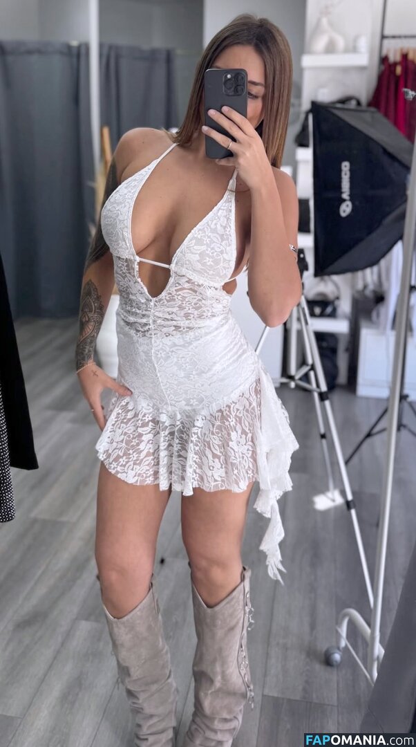 Prirojaas2 / Priscila Rojas / cofco.shoes / https: / prirojaas Naakt OnlyFans  Gelekte foto #24