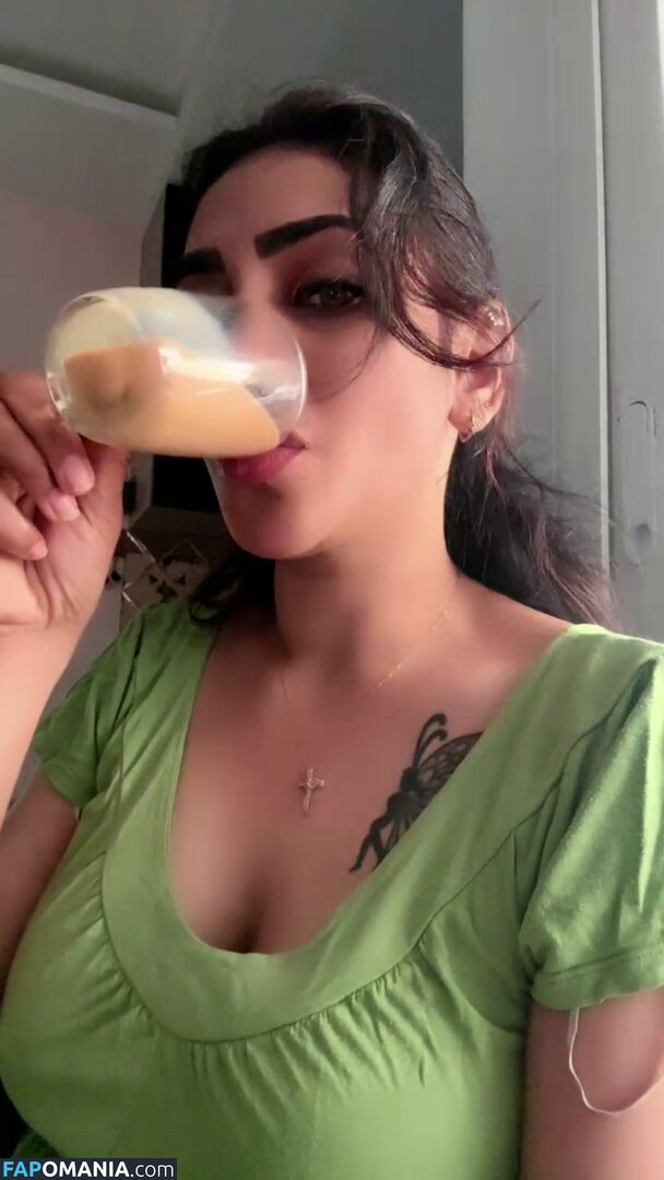 Priya Naidu / priya_naidu0422 Naakt OnlyFans  Gelekte foto #2