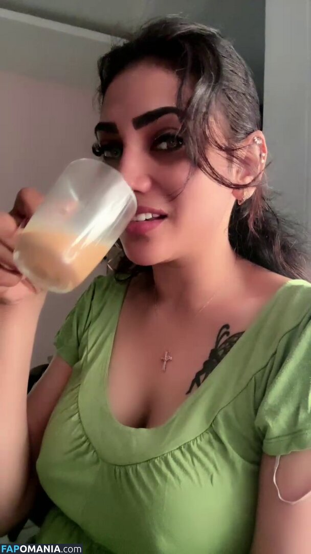 Priya Naidu / priya_naidu0422 Naakt OnlyFans  Gelekte foto #3