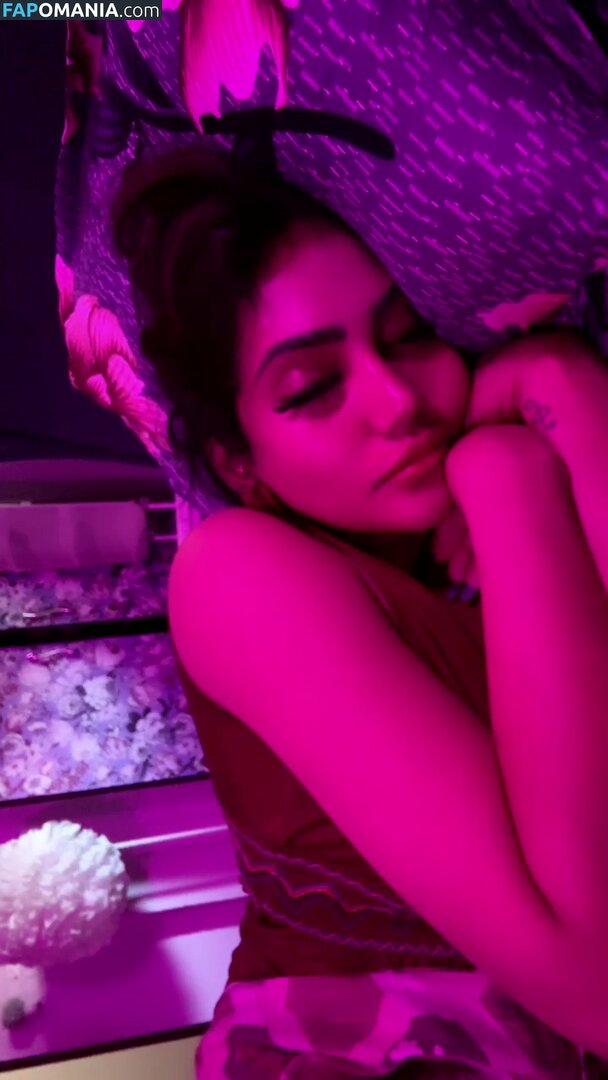Priya Naidu / priya_naidu0422 Naakt OnlyFans  Gelekte foto #12