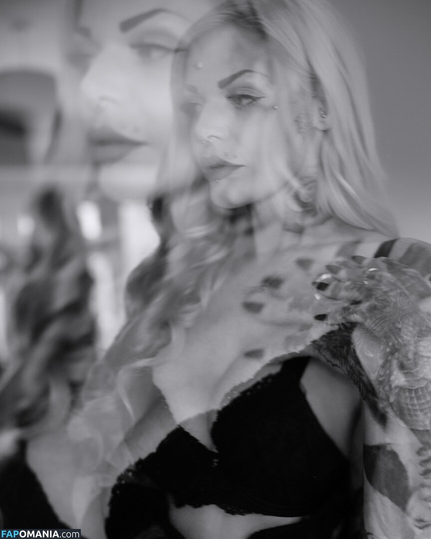 Pure.horror Naakt OnlyFans  Gelekte foto #16