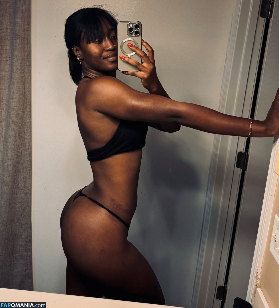 Queen Aminata / Queenaminata / amisylle / amisylle - AEW Naakt OnlyFans  Gelekte foto #9