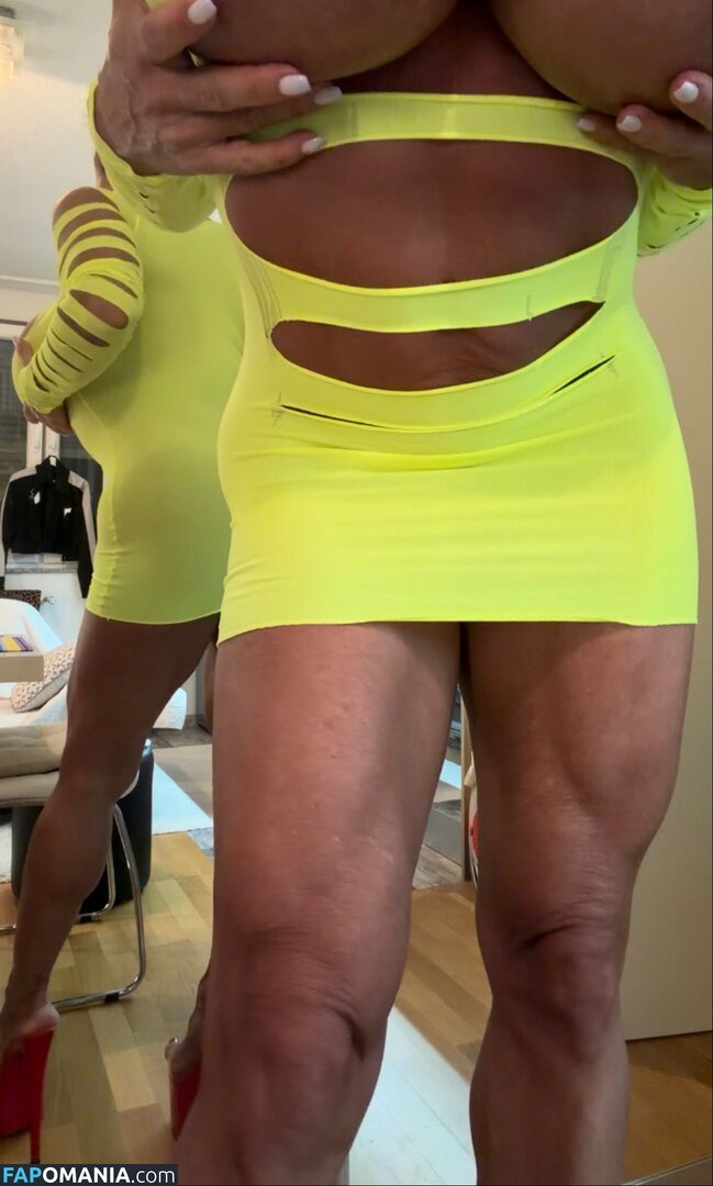 QueenMuscleBoobs Naakt OnlyFans  Gelekte foto #8