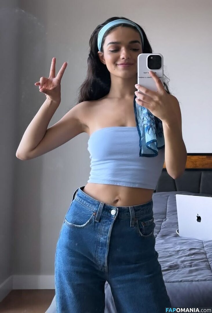 Rachel Zegler / rachelzegler / rachmariexoxo Naakt OnlyFans  Gelekte foto #865