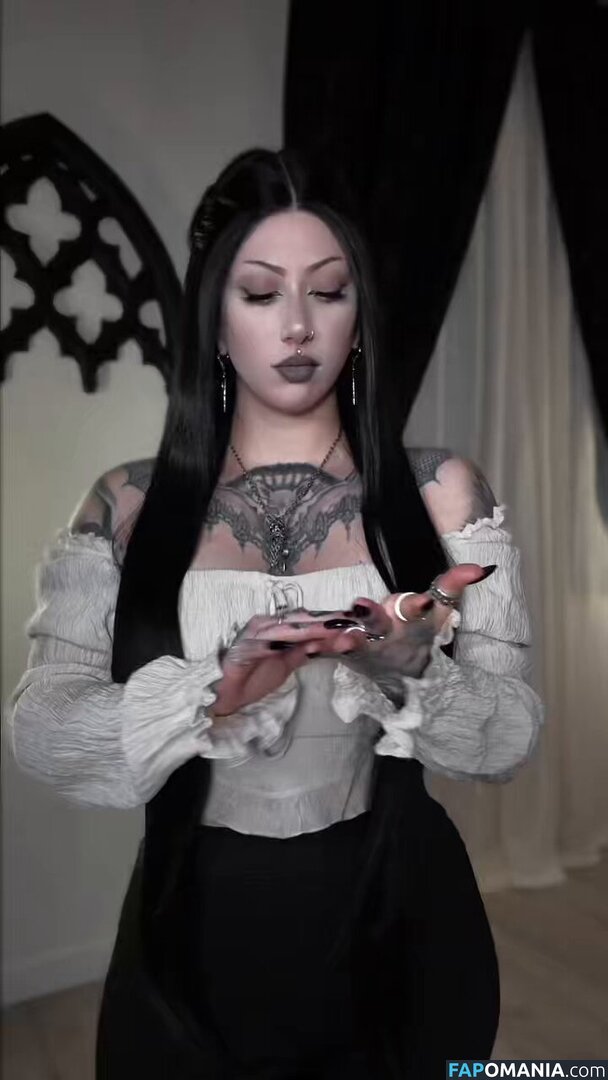 Ravengriim Naakt OnlyFans  Gelekte foto #5