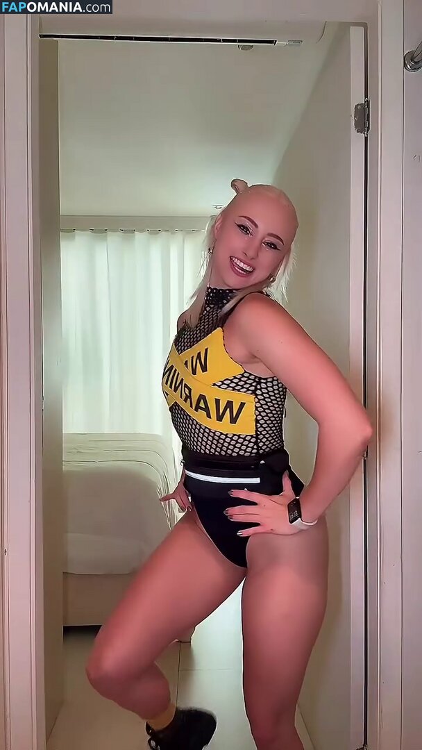 Renata Schneider / renata.c.schneider Naakt OnlyFans  Gelekte foto #11