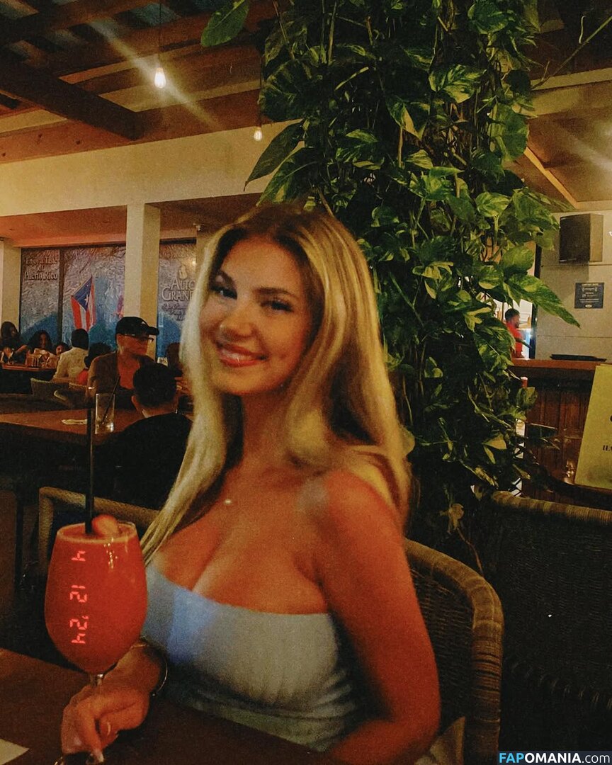 rianabailey / thatgirlriana Naakt OnlyFans  Gelekte foto #3