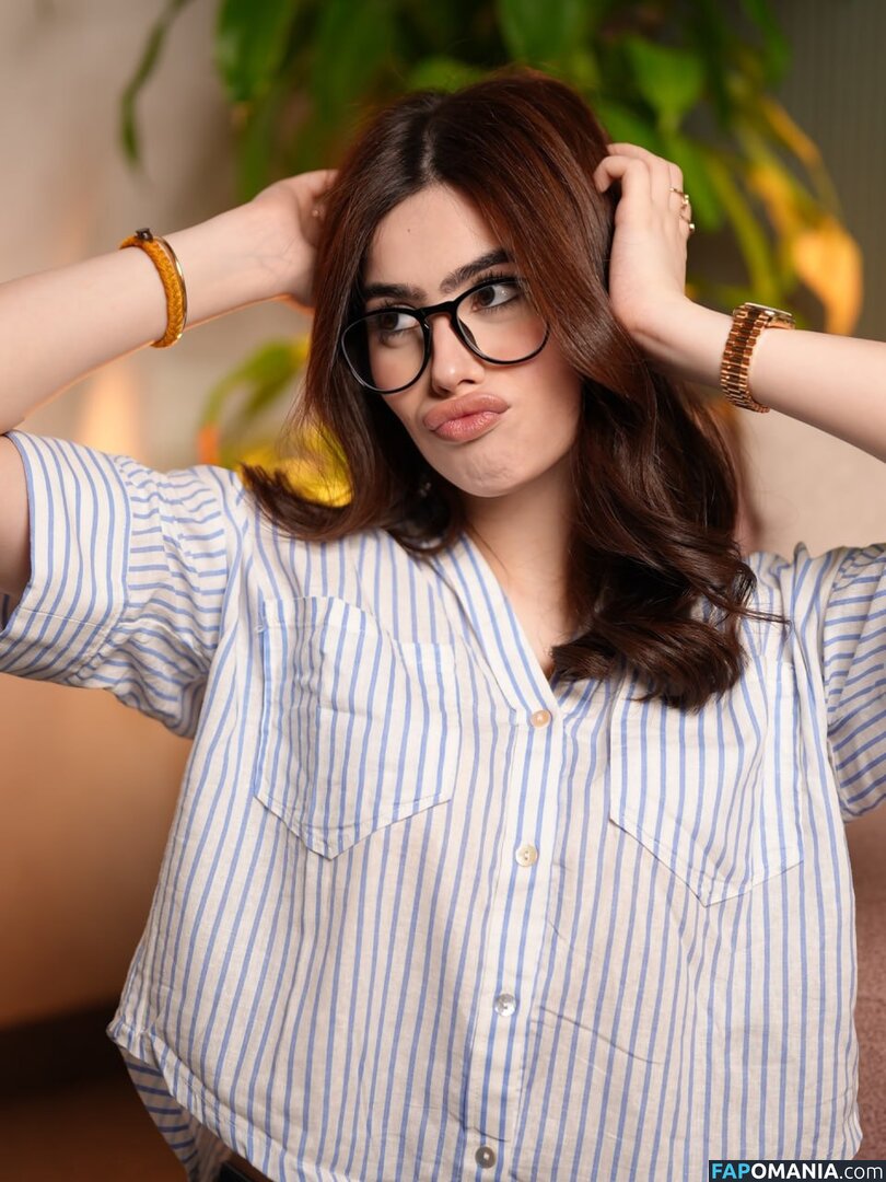 Riva Arora / https: / riva.arora.1 / riva.aroraofficial / rivarora_ Naakt OnlyFans  Gelekte foto #10