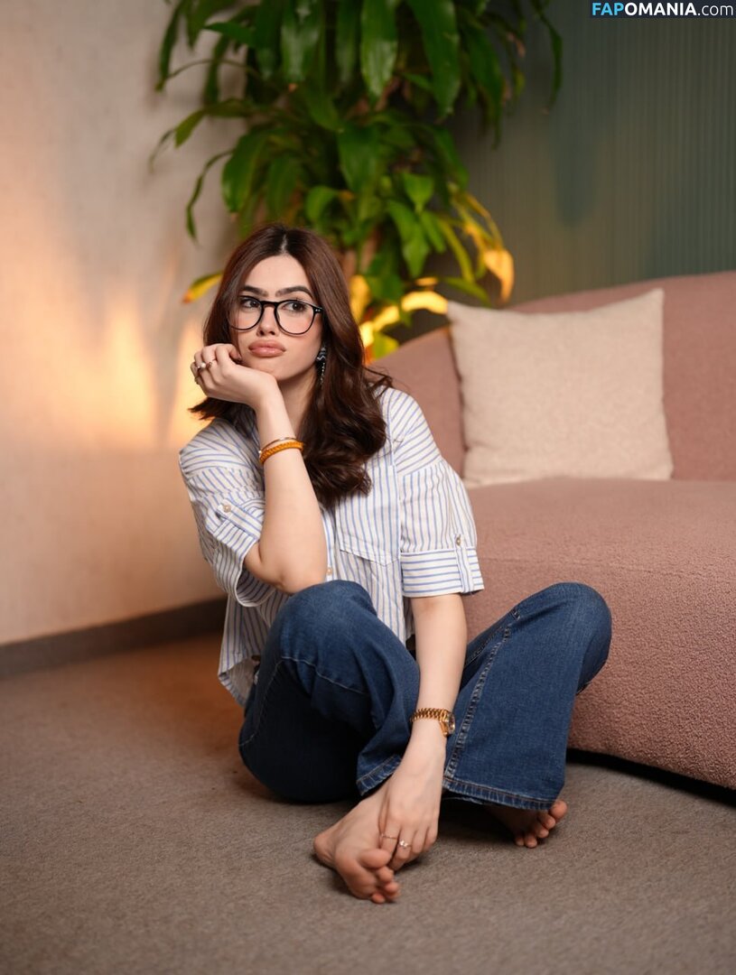 Riva Arora / https: / riva.arora.1 / riva.aroraofficial / rivarora_ Naakt OnlyFans  Gelekte foto #17