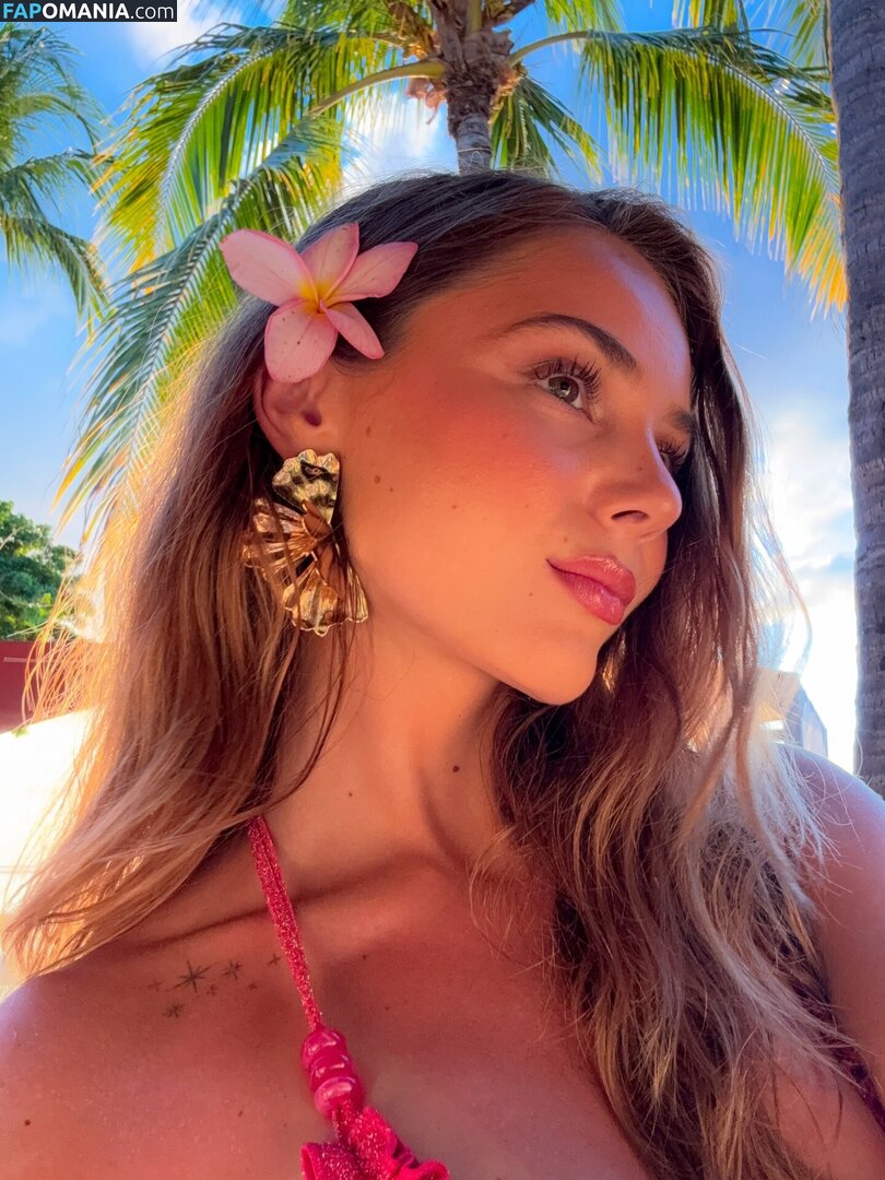 Romane Bertrand / rromane.b Naakt OnlyFans  Gelekte foto #3