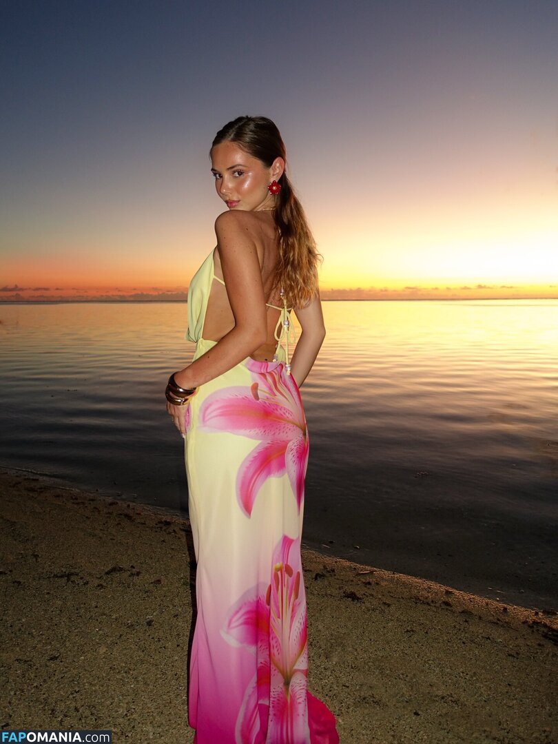 Romane Bertrand / rromane.b Naakt OnlyFans  Gelekte foto #16