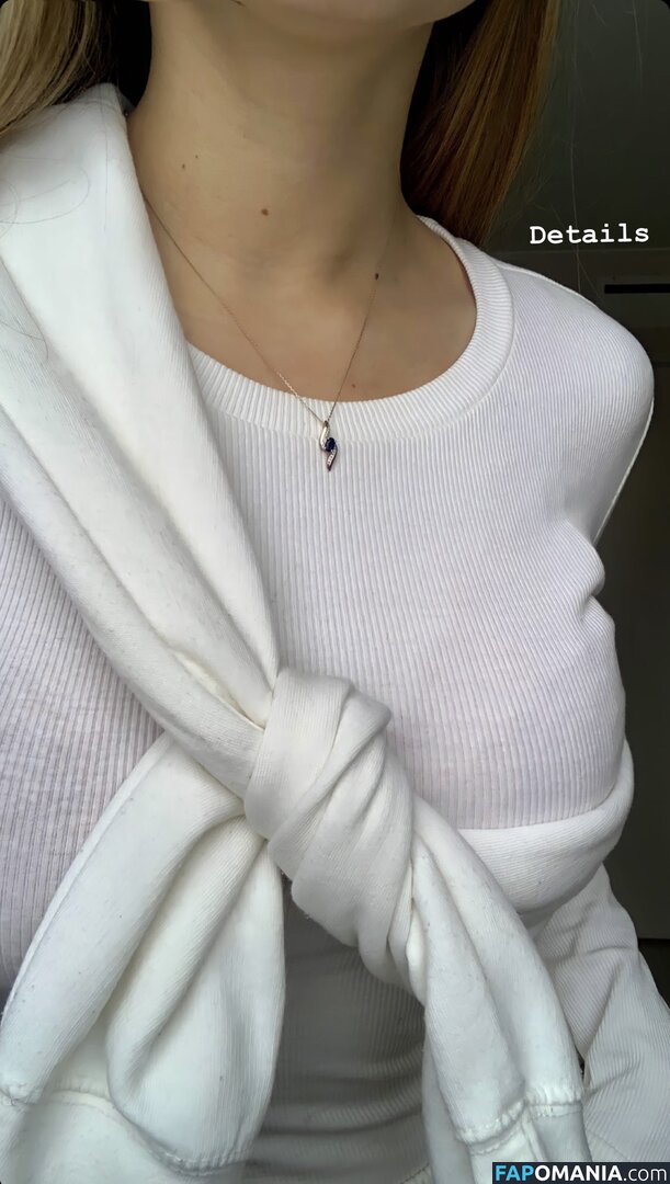 Romane Salvetti / romane_slvt Naakt OnlyFans  Gelekte foto #3