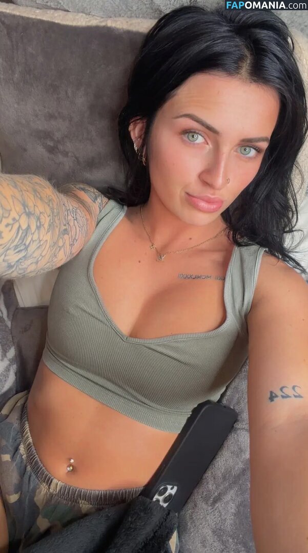 Petitetattedplati / Ronika Eskins / ronika_eskins Naakt OnlyFans  Gelekte foto #41