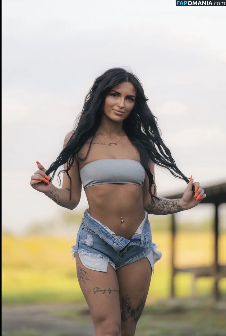 Petitetattedplati / Ronika Eskins / ronika_eskins Naakt OnlyFans  Gelekte foto #113