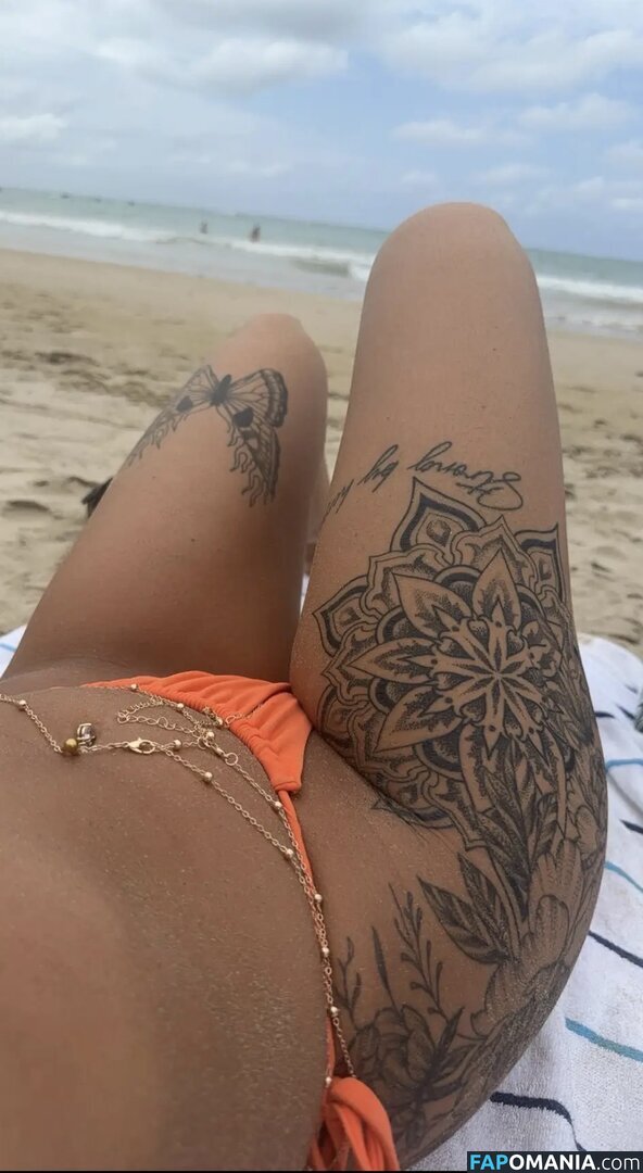 Petitetattedplati / Ronika Eskins / ronika_eskins Naakt OnlyFans  Gelekte foto #114