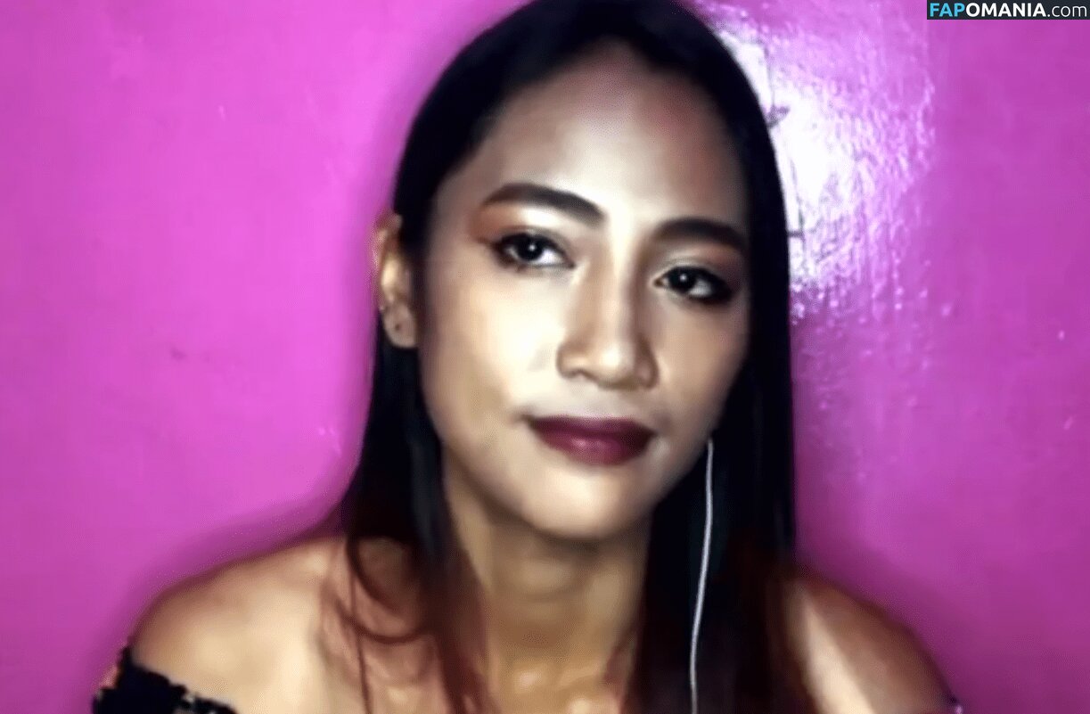 Rose Vega Naakt OnlyFans  Gelekte foto #4