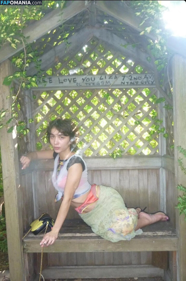 Rowan Blanchard / Simp Chat / https: / rowanblanchard Naakt OnlyFans  Gelekte foto #536