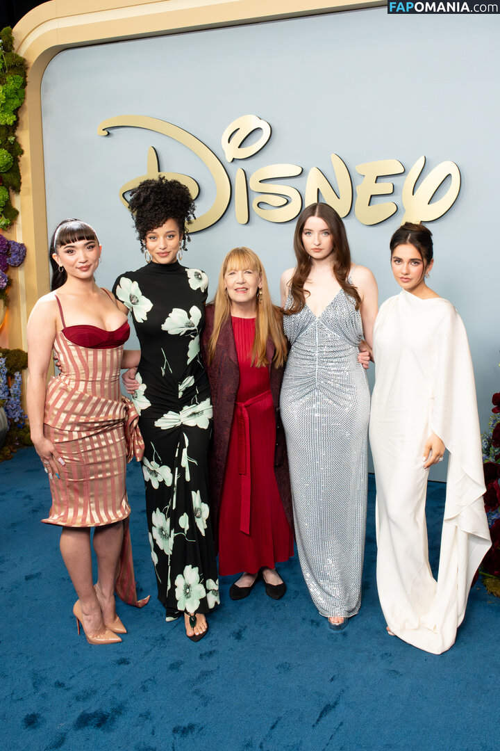 Rowan Blanchard / Simp Chat / https: / rowanblanchard Naakt OnlyFans  Gelekte foto #570