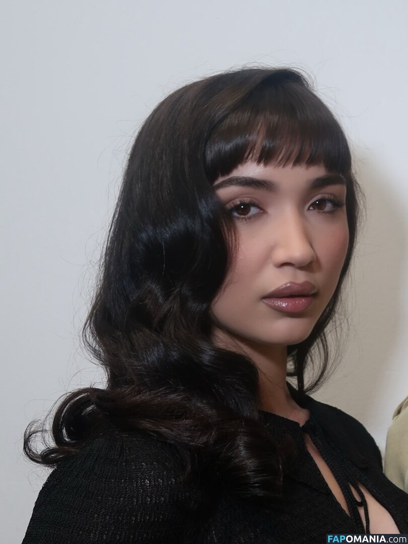 Rowan Blanchard / Simp Chat / https: / rowanblanchard Naakt OnlyFans  Gelekte foto #583