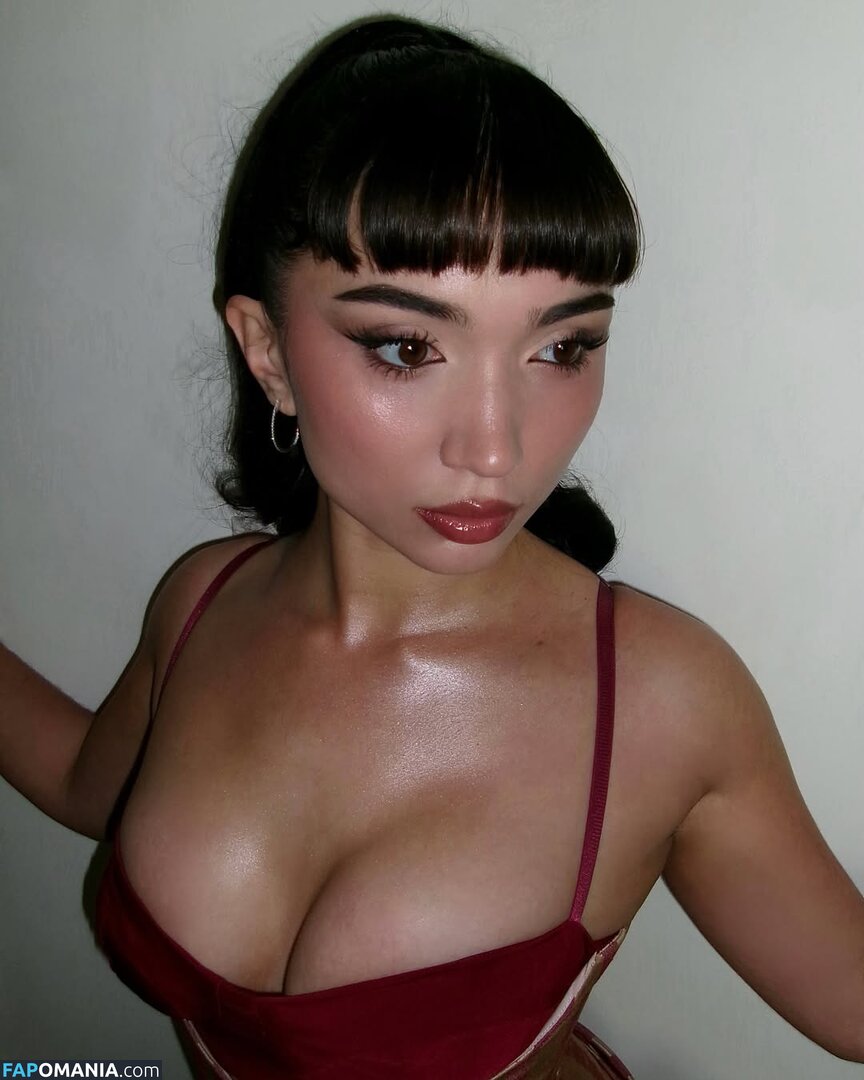 Rowan Blanchard / Simp Chat / https: / rowanblanchard Naakt OnlyFans  Gelekte foto #584