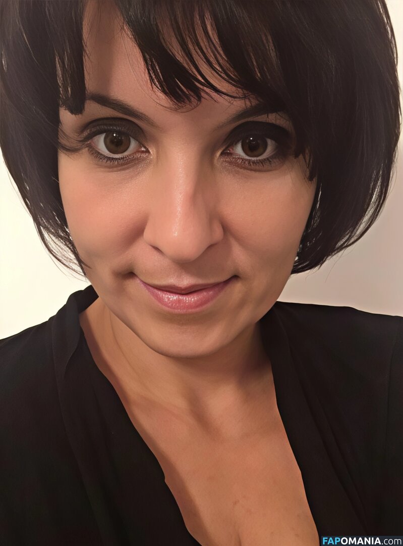 Roxana Sandu / roxana.sandu Naakt OnlyFans  Gelekte foto #2