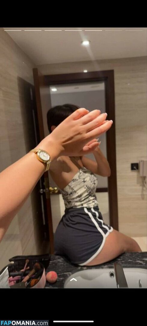Roz Idrissi / Rozidrissi Naakt OnlyFans  Gelekte foto #8