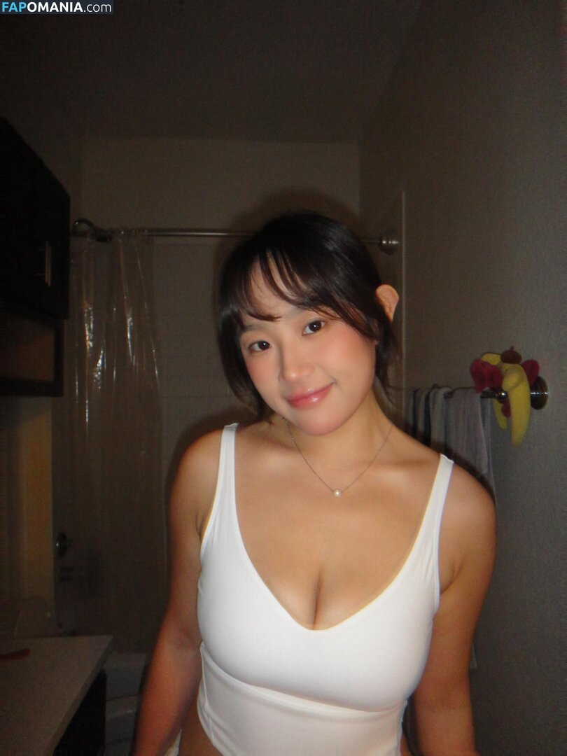 Rubyzhu / rubyzhu1204 Naakt OnlyFans  Gelekte foto #12