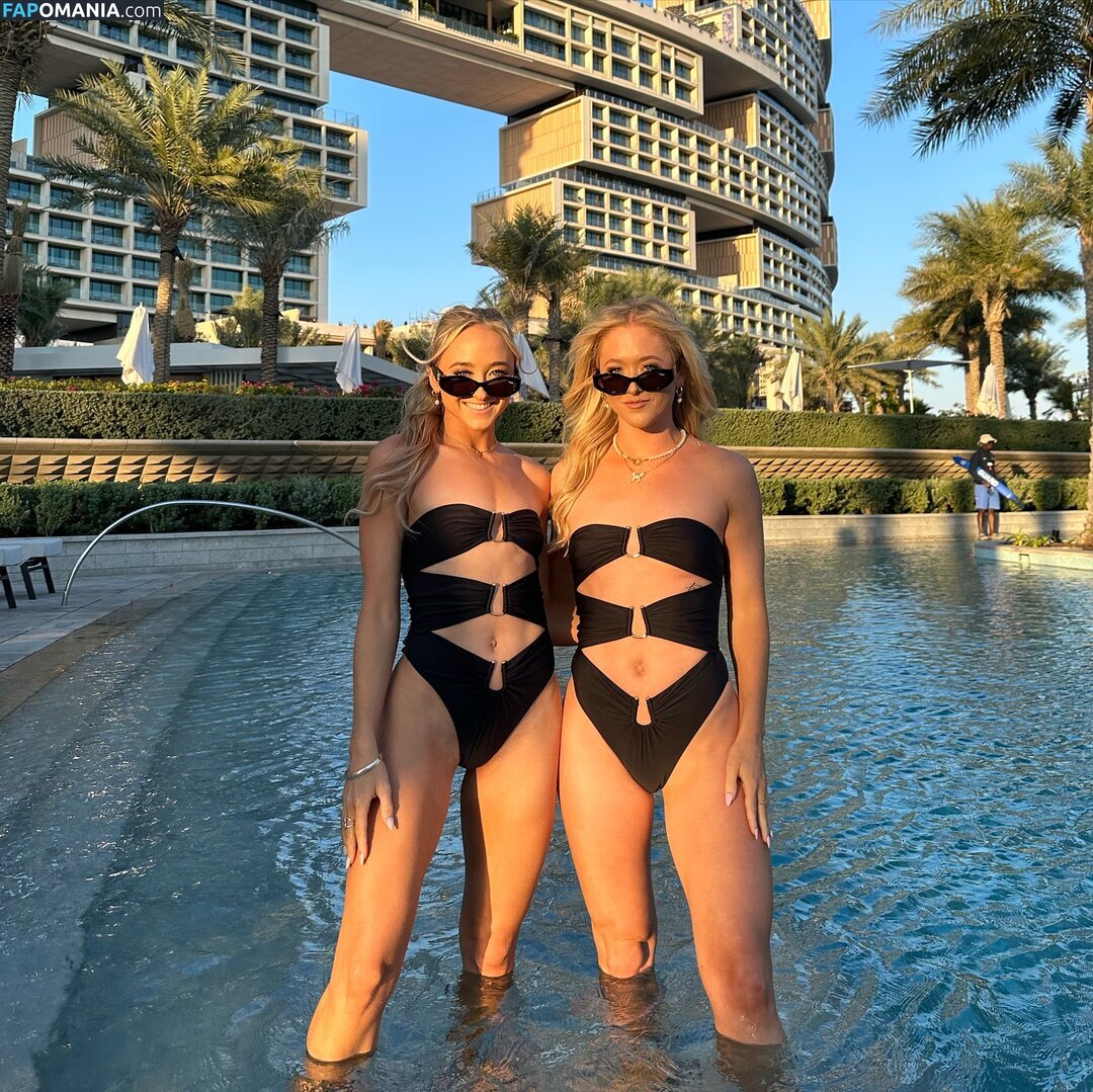 Rybka Twins / TheRybkaTwins / gosudarynia_rybka / rybkatwinsofficial / twins_rybka Naakt OnlyFans  Gelekte foto #8
