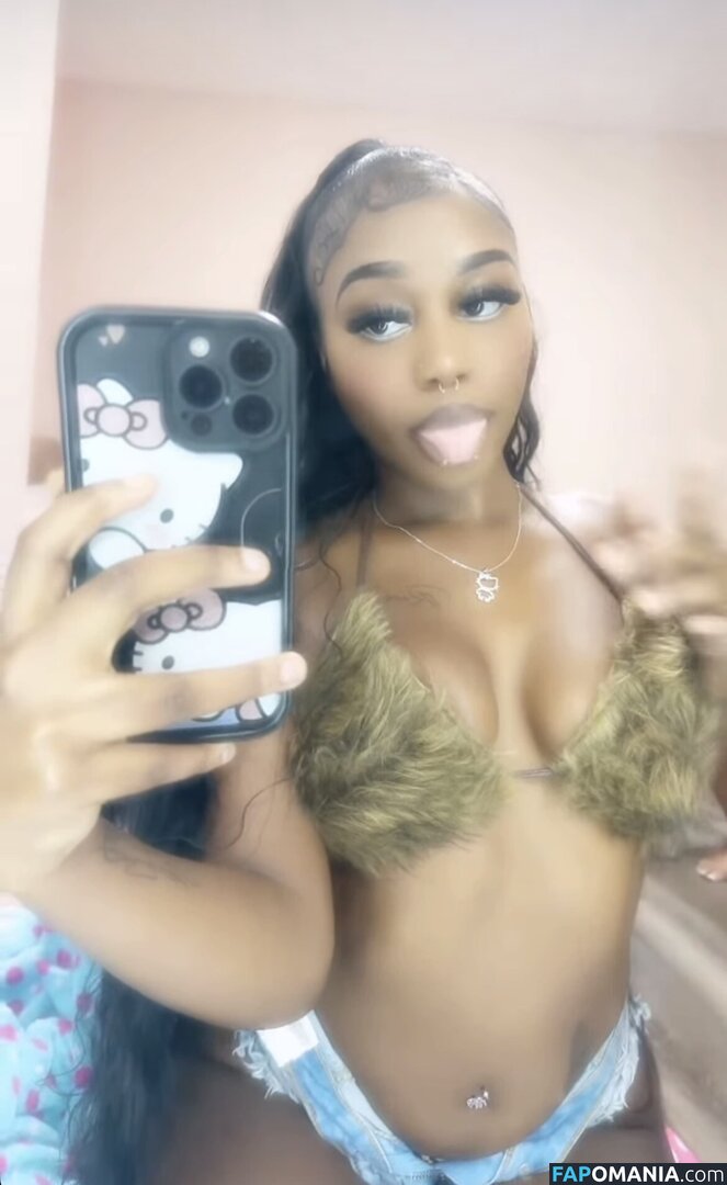 https: / s3xy_bubbles Naakt OnlyFans  Gelekte foto #1