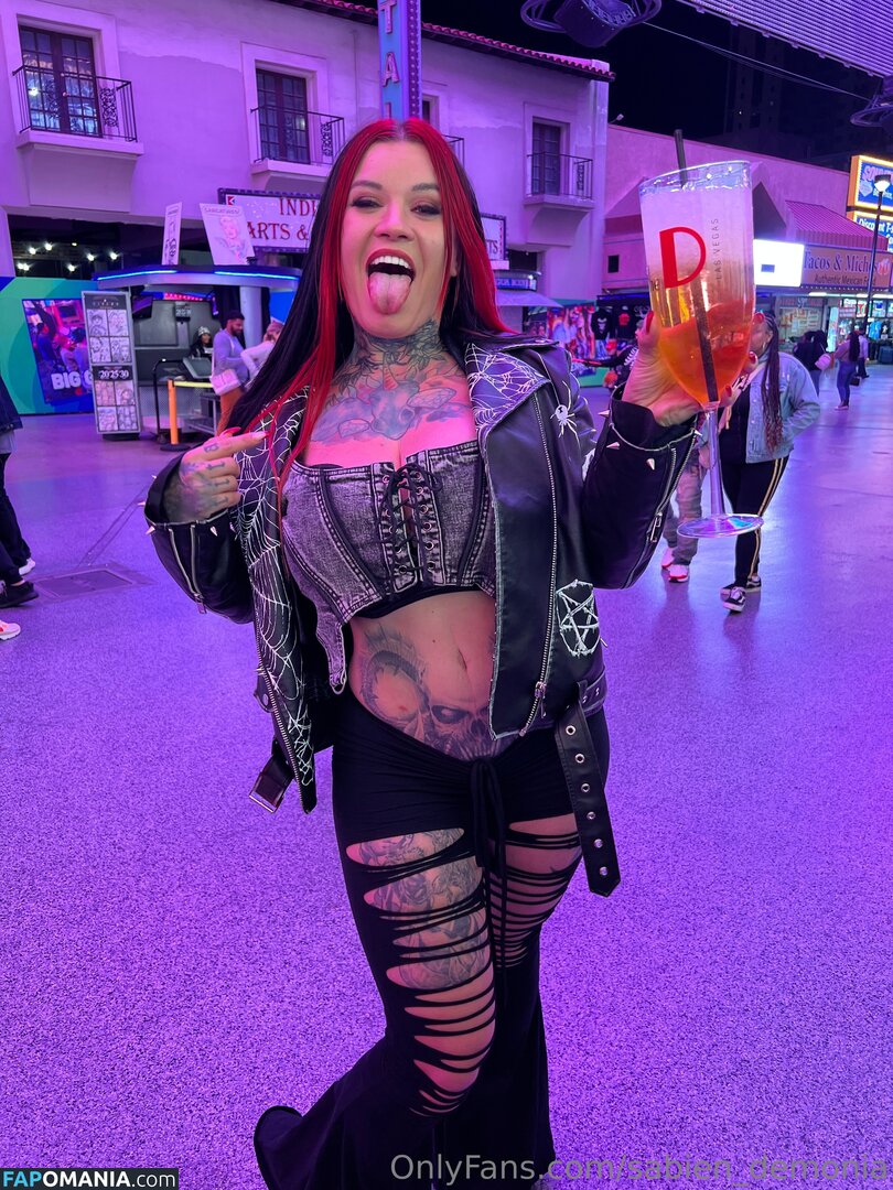 Sabien Demonia / sabien_demonia / sabiendemoniaofficial Naakt OnlyFans  Gelekte foto #74