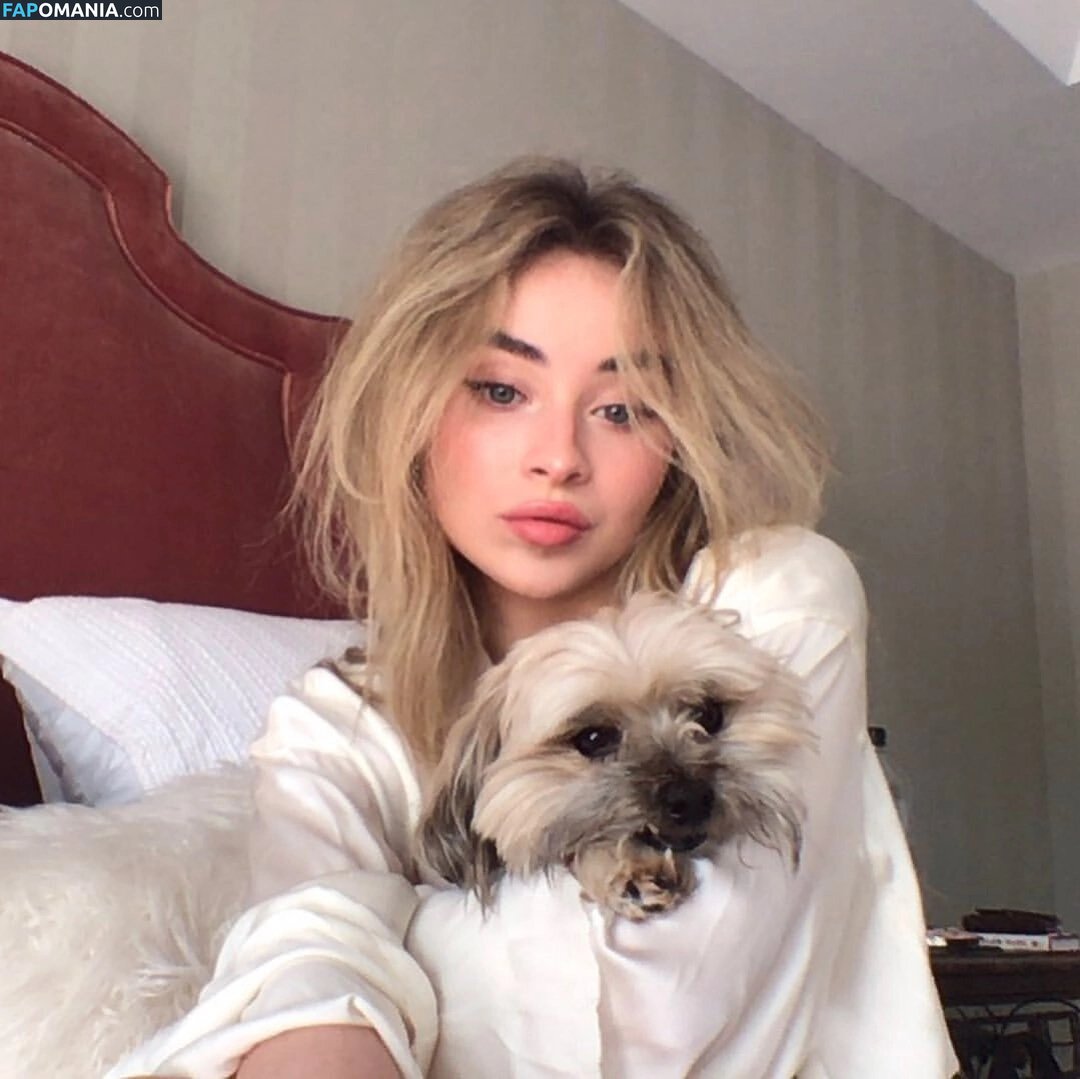 Sabrina Carpenter / https: / sabrinacarpenter Naakt OnlyFans  Gelekte foto #2512