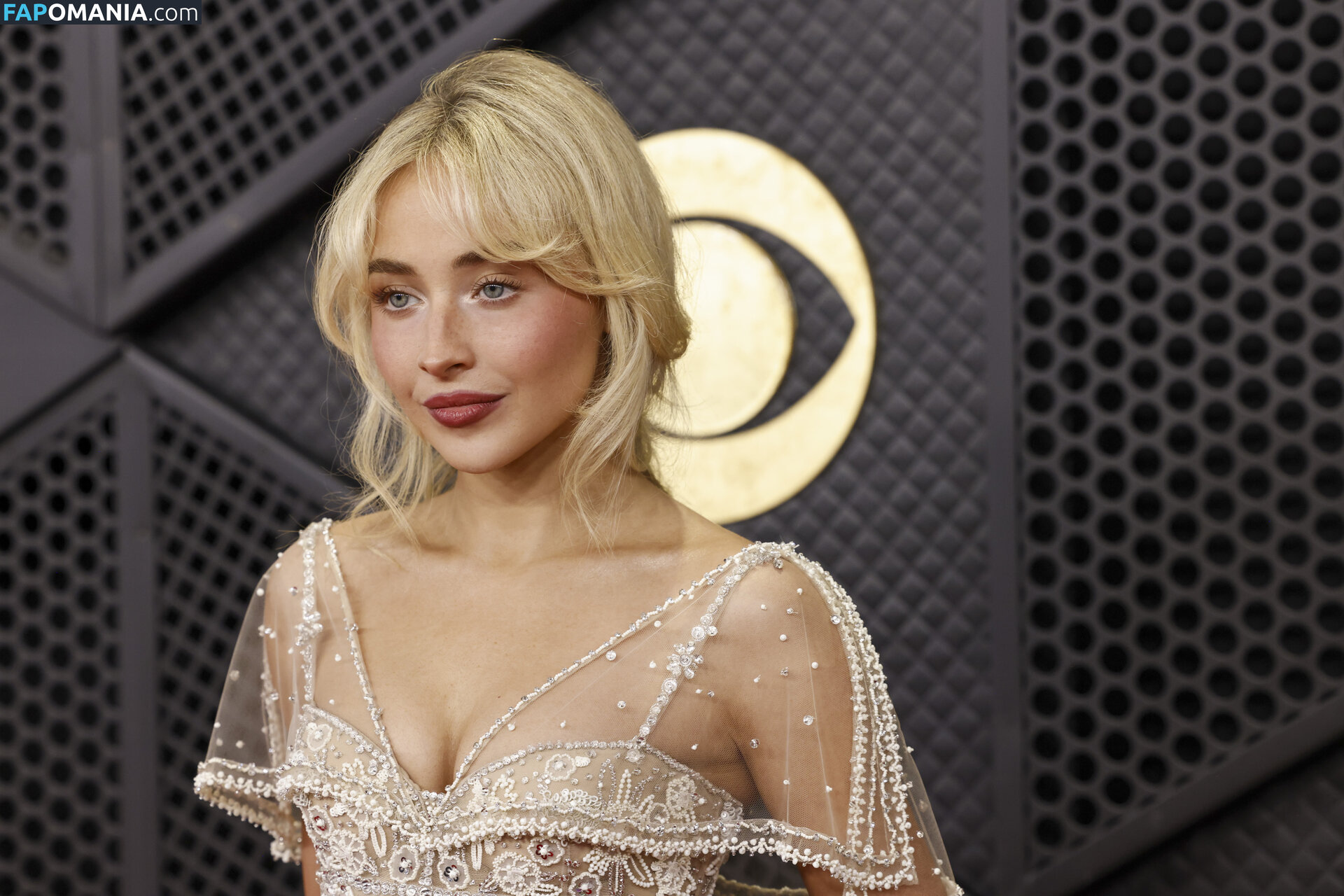 Sabrina Carpenter / https: / sabrinacarpenter Naakt OnlyFans  Gelekte foto #2563