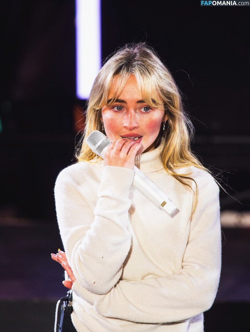 Sabrina Carpenter / https: / sabrinacarpenter Naakt OnlyFans  Gelekte foto #2623
