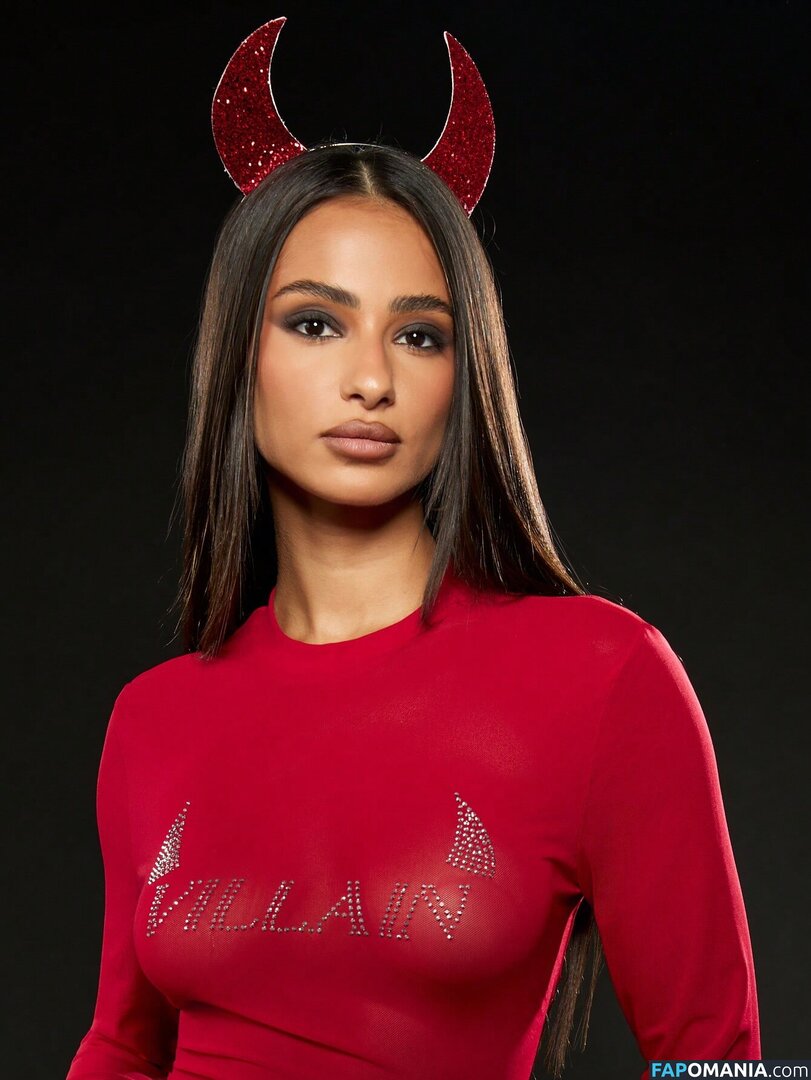 Sabrina Khouiel  / Sabrina Khouiel / Sabrinak______ / sabrinak______ Naakt OnlyFans  Gelekte foto #8
