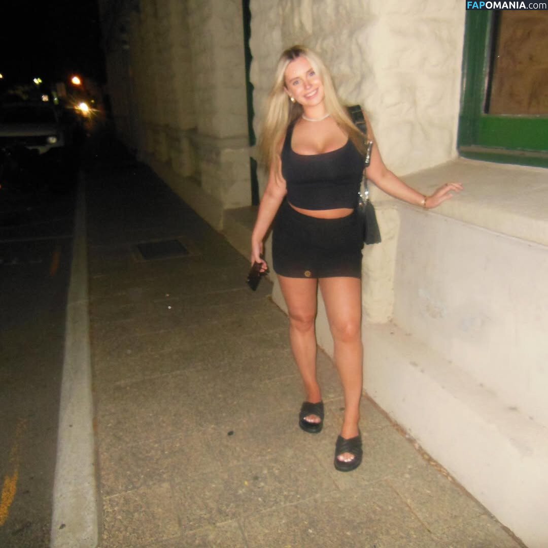 Sacha Ross / sachaross / sasharosexxx Naakt OnlyFans  Gelekte foto #1