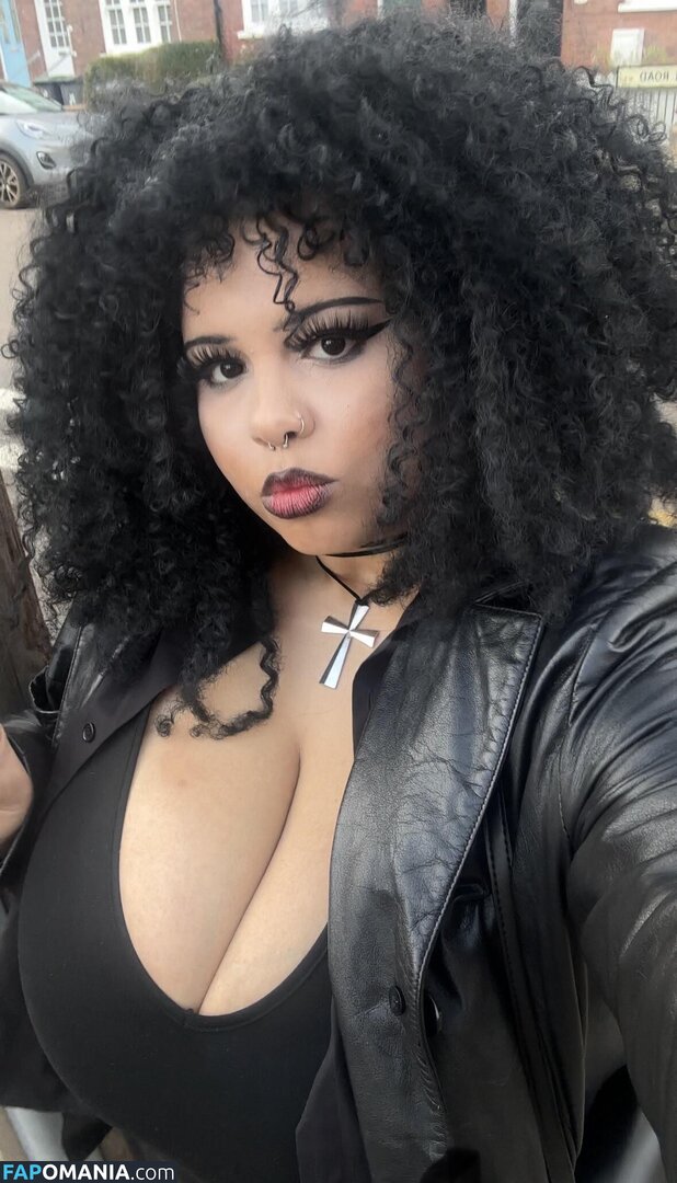 Sadesgrave Naakt OnlyFans  Gelekte foto #10
