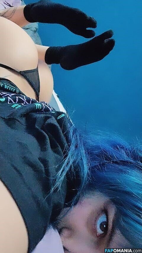 Sadlyxdust / psycho.suffering Naakt OnlyFans  Gelekte foto #9