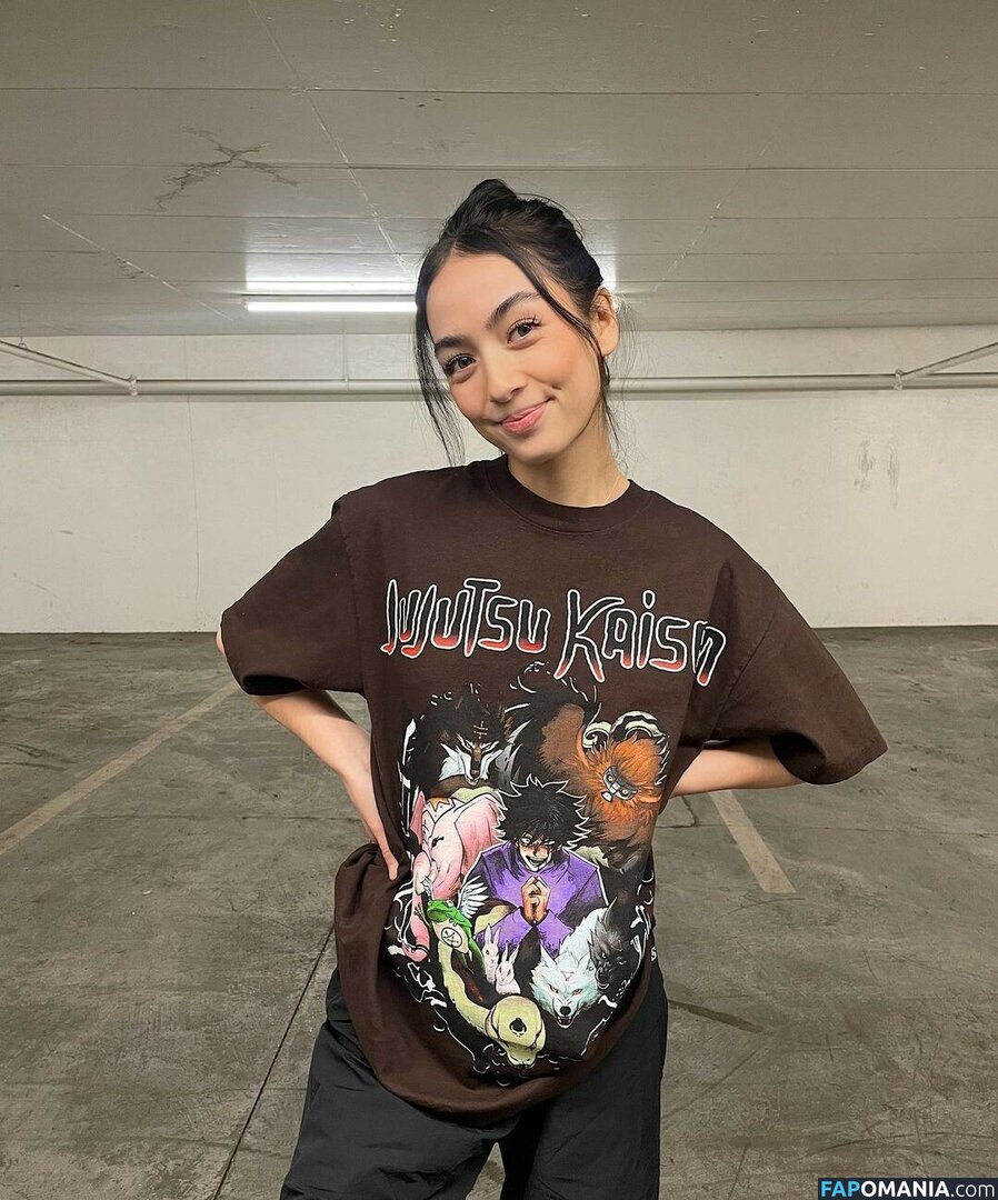 Sakura Shymko / SakuraShymko Naakt OnlyFans  Gelekte foto #2