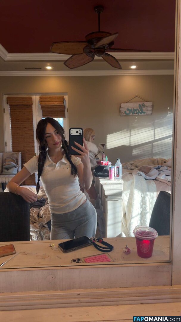 Sakura Shymko / SakuraShymko Naakt OnlyFans  Gelekte foto #18