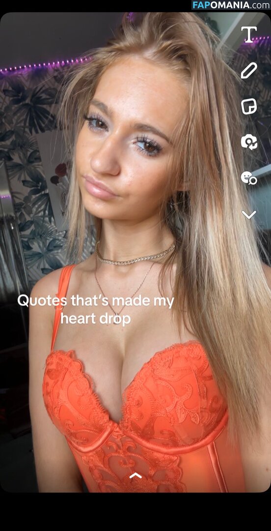 samanthapetite / x_samantha.345_x / ×_samantha.345_x Naakt OnlyFans  Gelekte foto #3