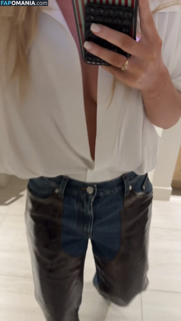 Samantha Riehl / https: / samanthariehl Naakt OnlyFans  Gelekte foto #2