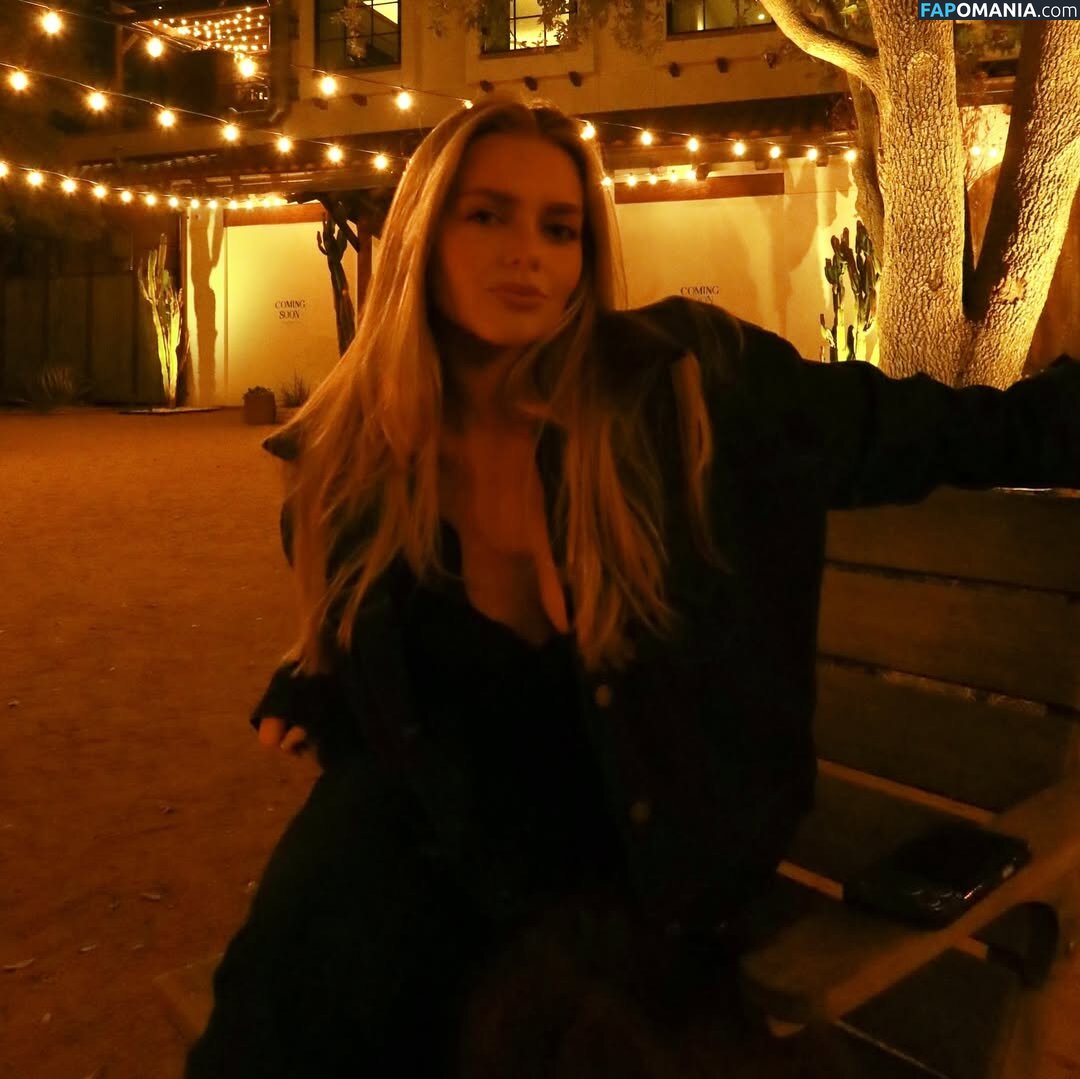 Samantha Riehl / https: / samanthariehl Naakt OnlyFans  Gelekte foto #11