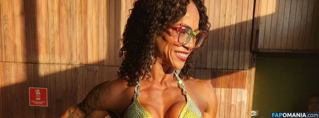 Sandra Andrade / Sandrinha Saradi / sandra fit / sandraandrade888 / sandrafit Naakt OnlyFans  Gelekte foto #4