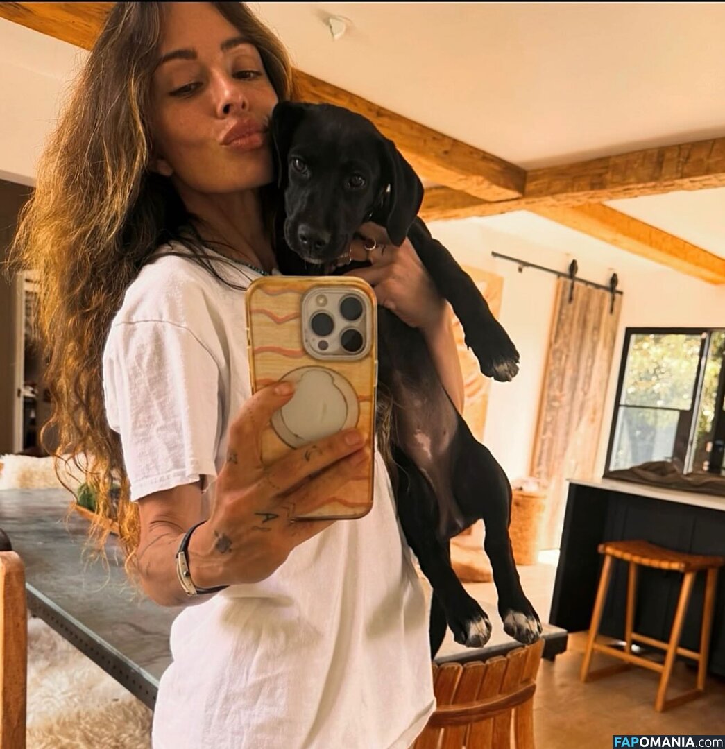 Sarah Shahi / SarahShahi Naakt OnlyFans  Gelekte foto #225