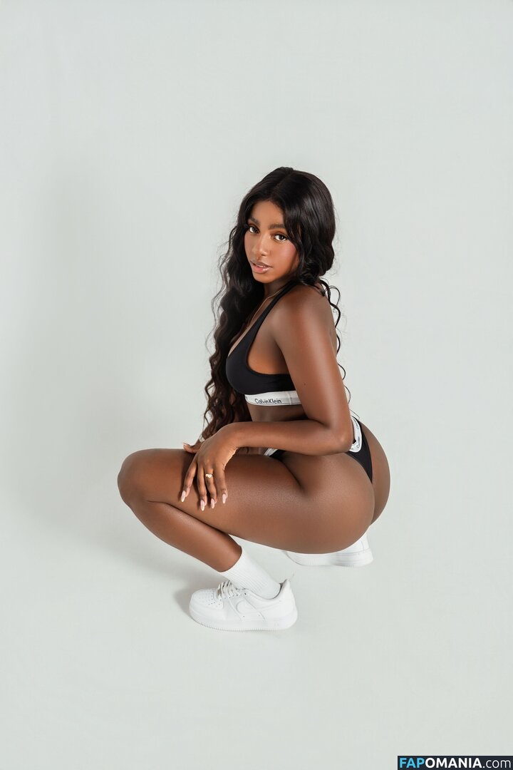 saramoroe1 Naakt OnlyFans  Gelekte foto #6