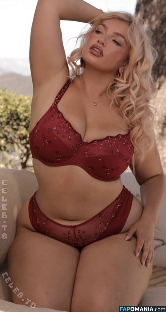 Sarina Nowak / sarinanowak Naakt OnlyFans  Gelekte foto #2
