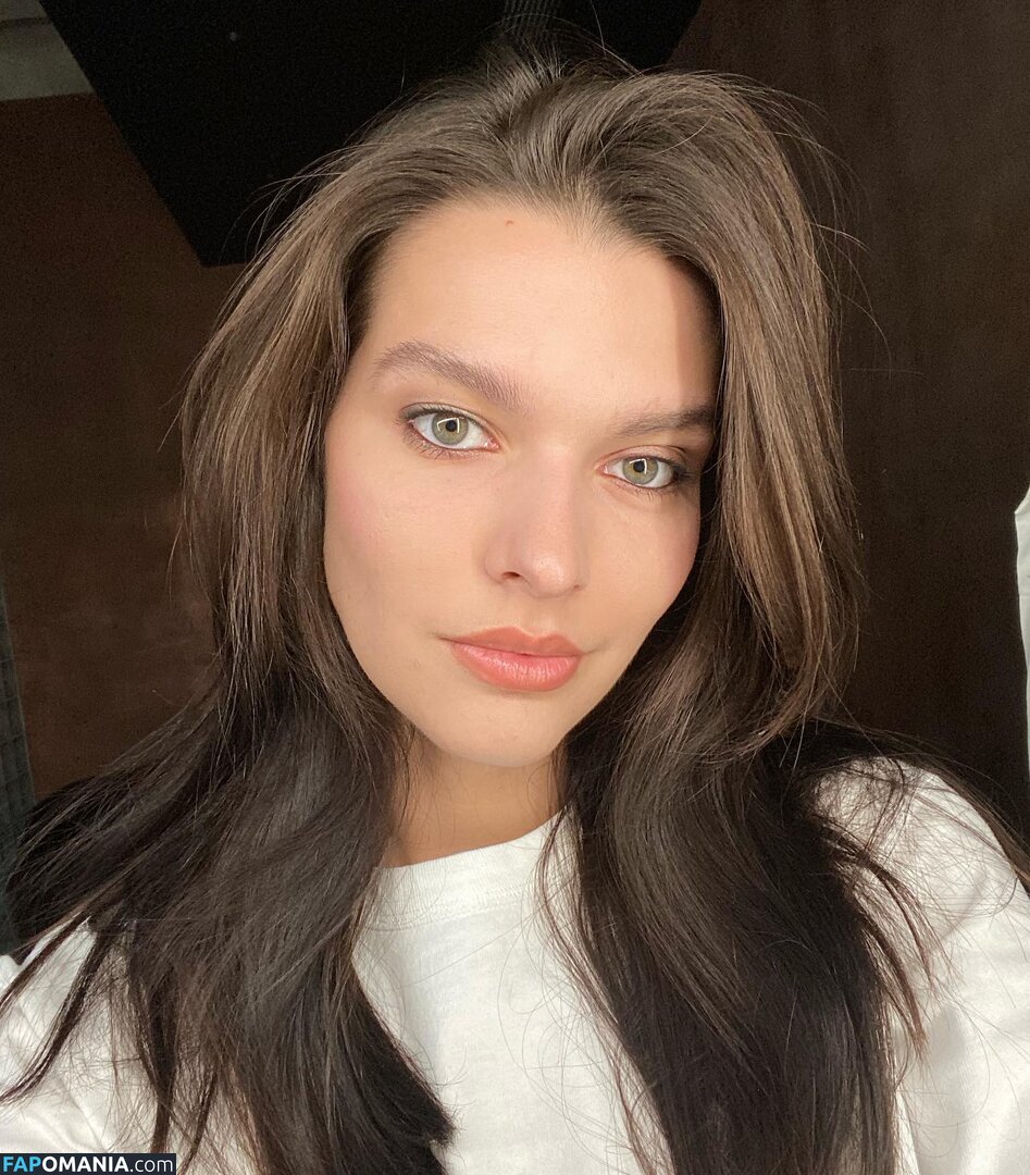 Sasha Zotova / shuzolotova Naakt OnlyFans  Gelekte foto #13