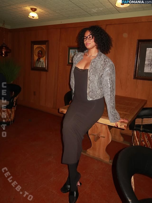 Satou Sabally / satou_sabally Naakt OnlyFans  Gelekte foto #3