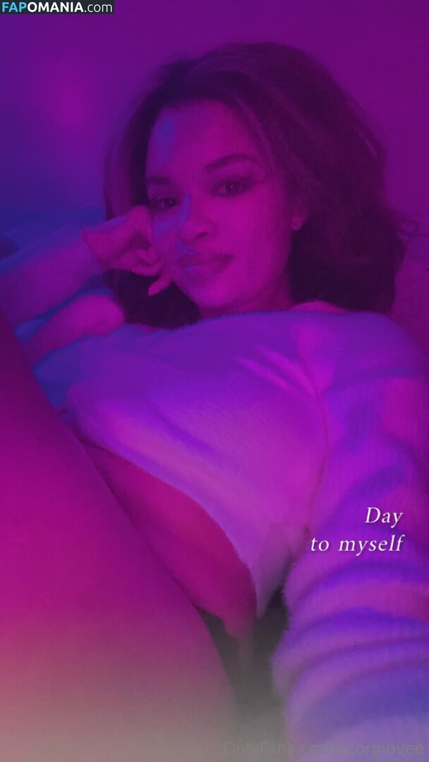 scorpiovee Naakt OnlyFans  Gelekte foto #3